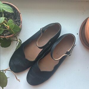 adelisa and co black leather flats